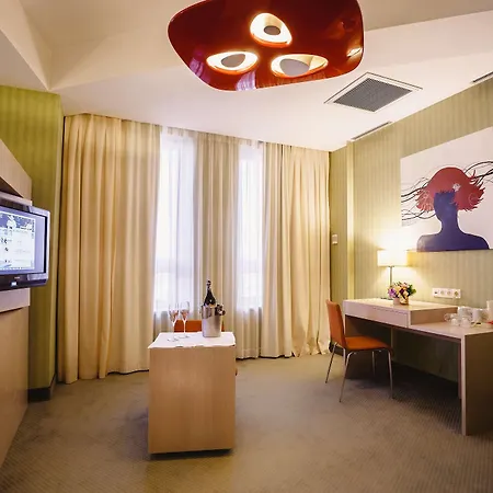 Golden Tulip Ana Tower Hotel