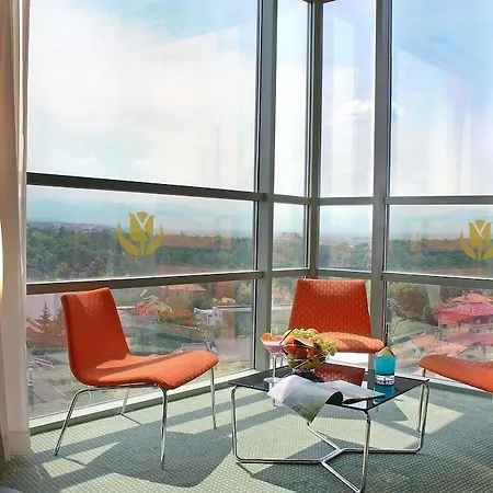 Golden Tulip Ana Tower
