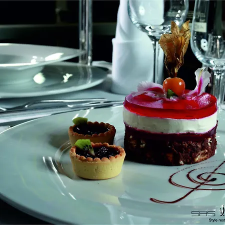 Golden Tulip Ana Tower Сибиу
